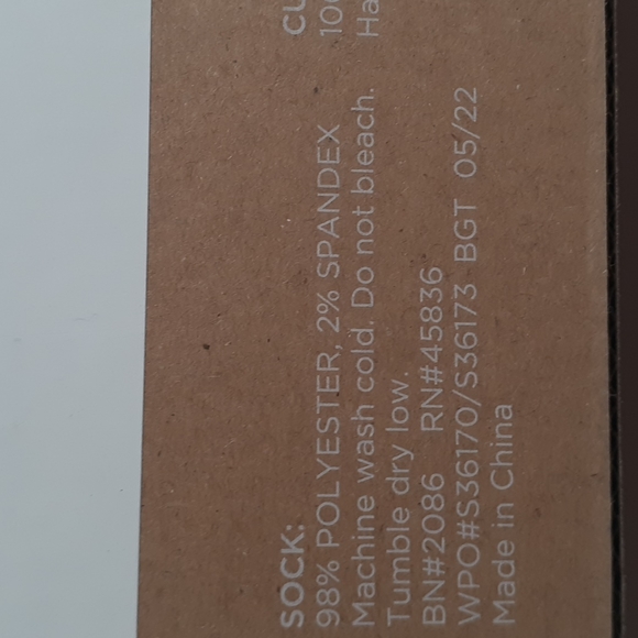 Fur Mama Coffee Cup and Fuzzy Gray and Pink Socks for Dog Owner Gift Set - Picture 8 of 11